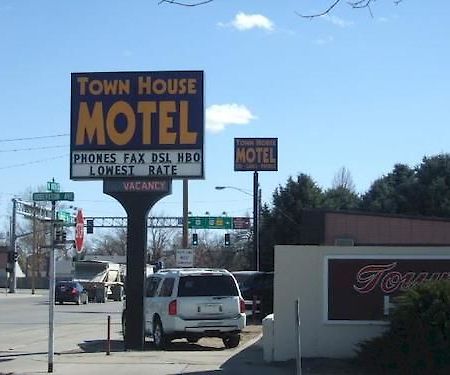 Town House Motor Inn Worland Екстериор снимка