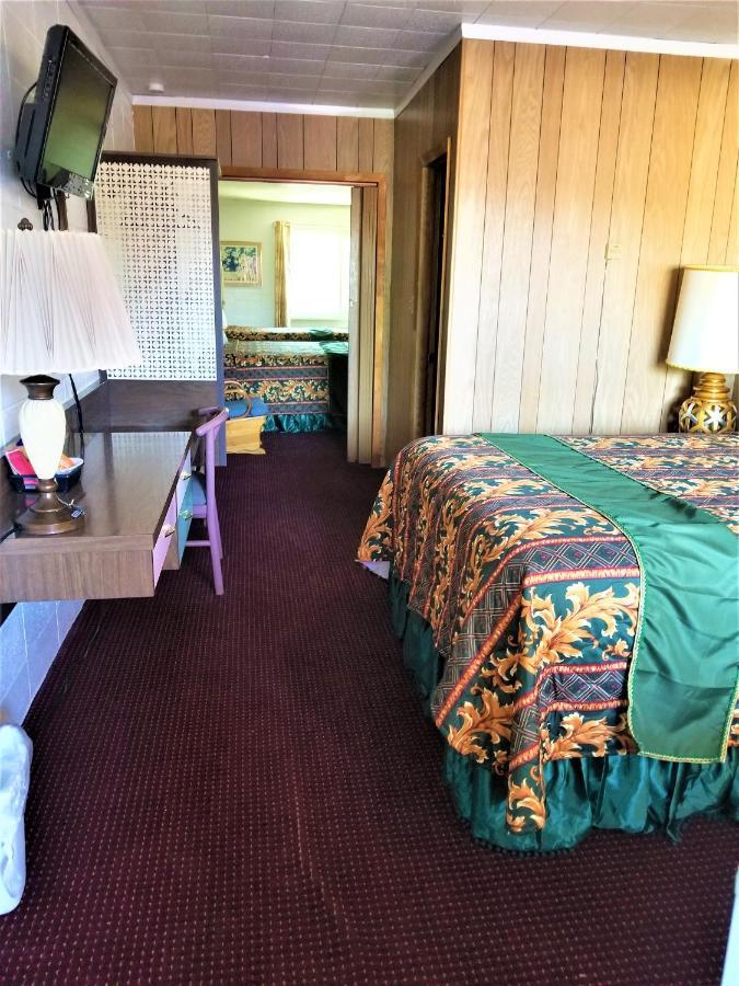 Town House Motor Inn Worland Екстериор снимка