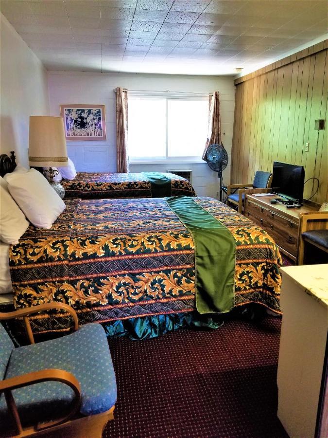 Town House Motor Inn Worland Екстериор снимка